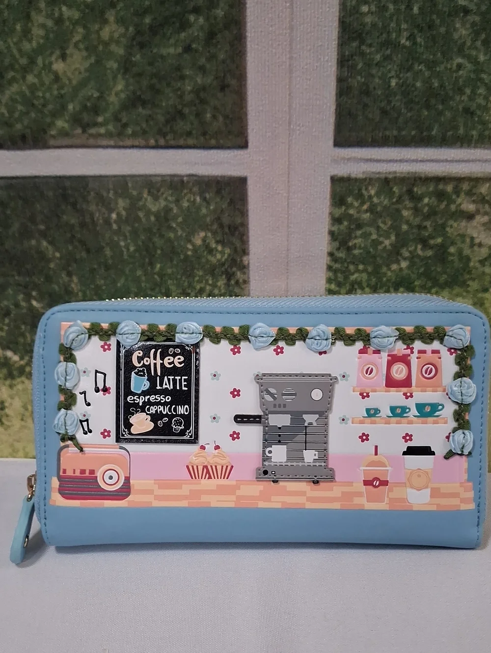 NWT Vendula London Coffee Truck Zip Around Wallet ☕✨